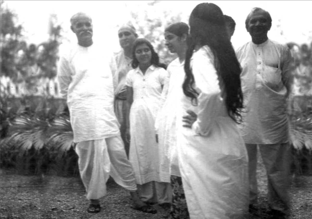 Brahma baba with others - 408